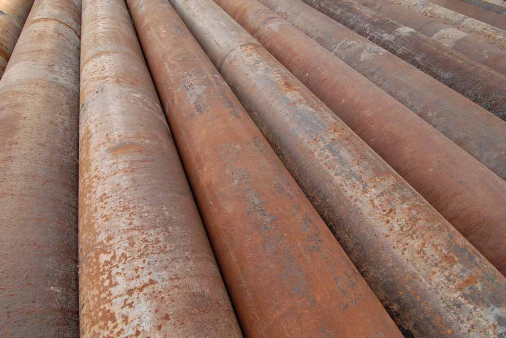 rusted cast iron pipes